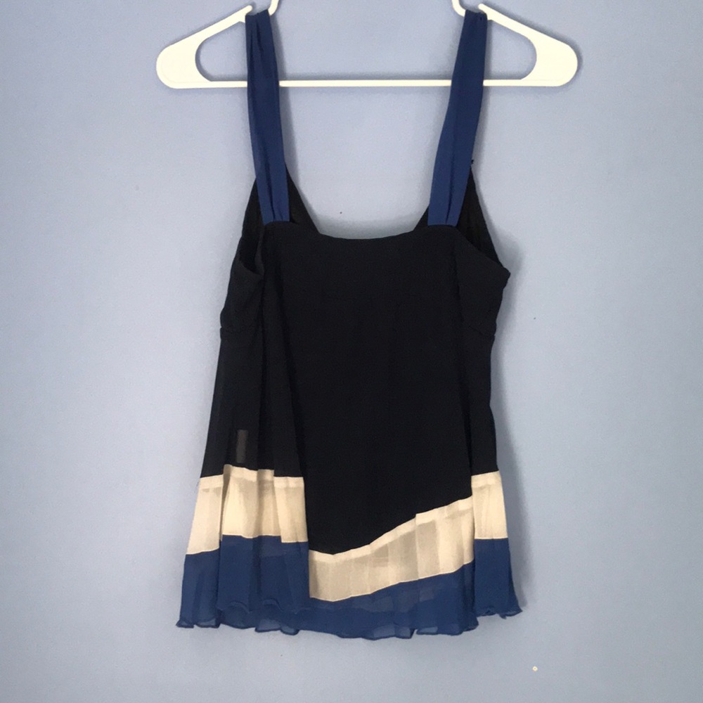 Translucent tank top - Picture 2 of 2
